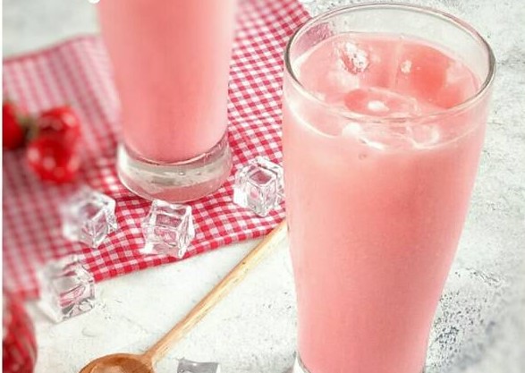 minuman pink lava