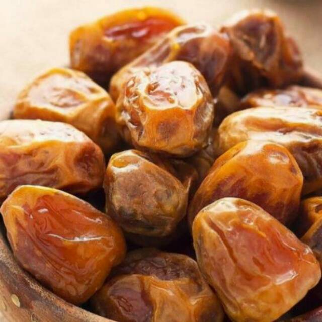 jenis buah kurma