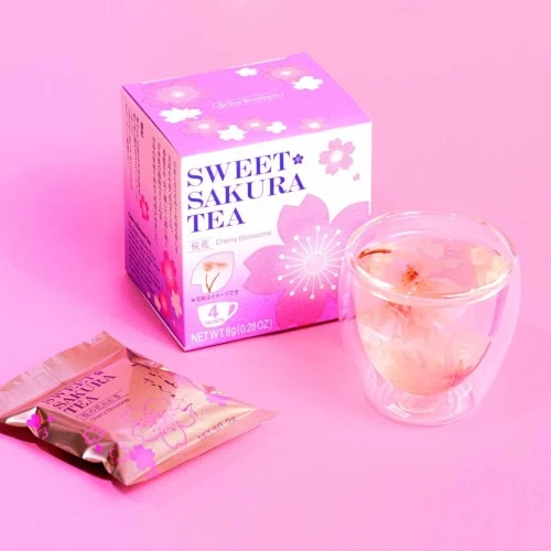 brand makanan edisi bunga sakura