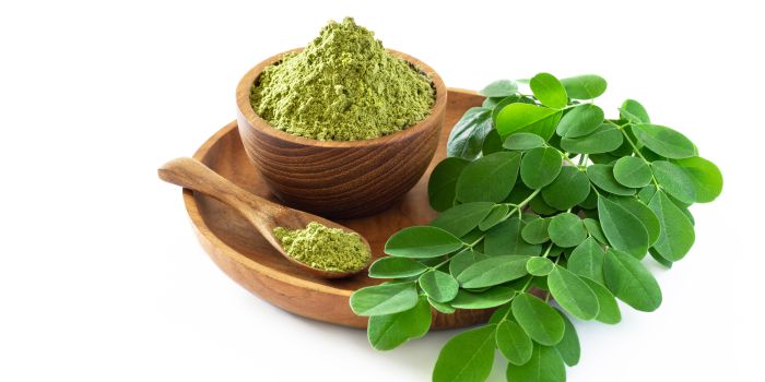 kegunaan-daun-kelor