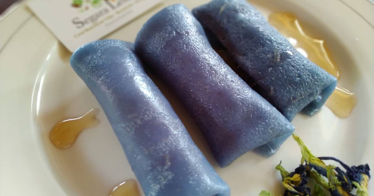 sajian kue dadar gulung