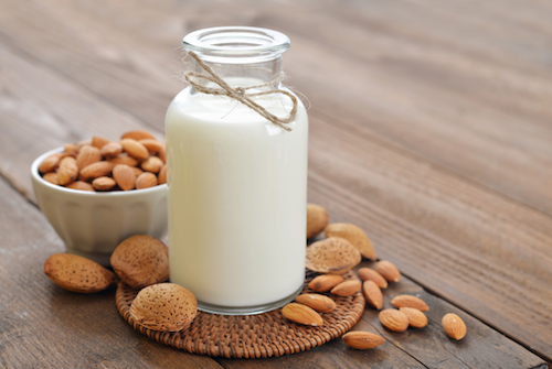 trik memilih susu almond
