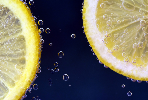 11 Kebaikan Mengonsumsi Lemon yang Patut Anda Diketahui 2 kebaikan mengonsumsi lemon 11 Kebaikan Mengonsumsi Lemon yang Patut Anda Diketahui