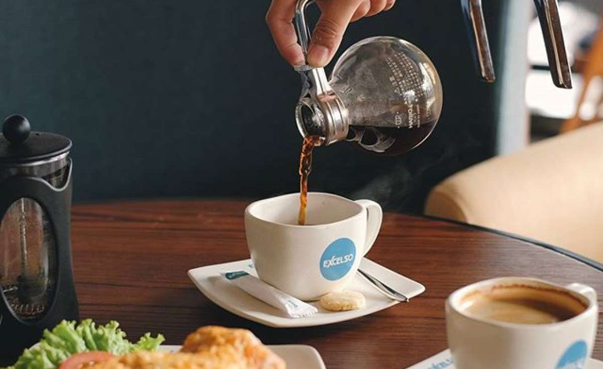 Ide Bisnis Laris Manis dengan 11 List Franchise Minuman Kopi 2 list franchise minuman kopi Ide Bisnis Laris Manis dengan 11 List Franchise Minuman Kopi