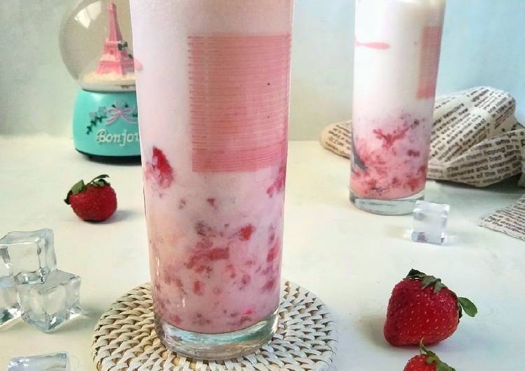 cara membuat jus strawberry dengan jelly