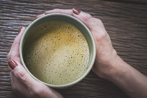 Olahan hojicha latte