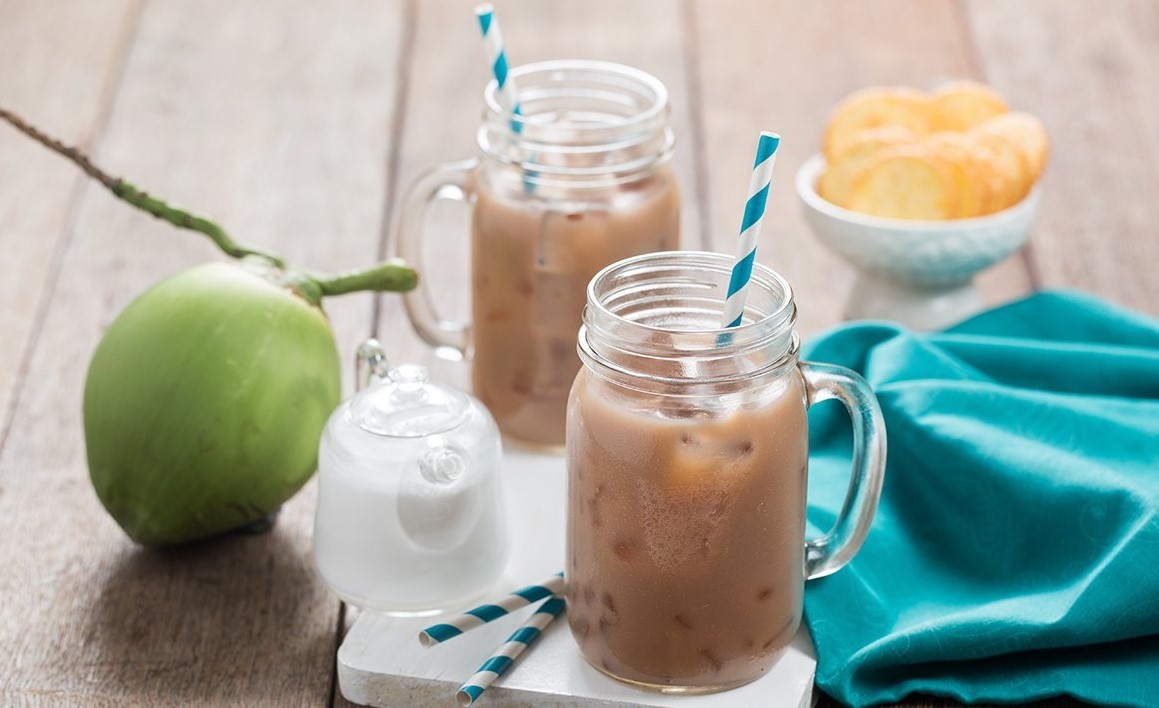 kreasi menyegarkan air kelapa