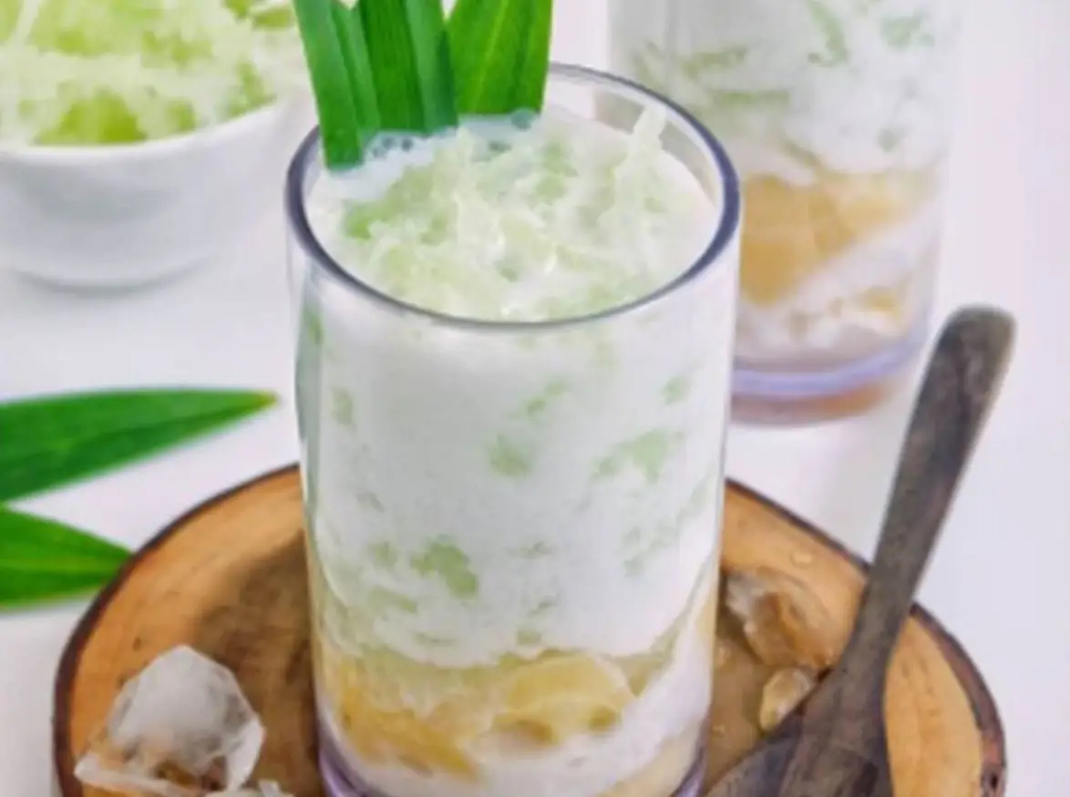 sajian minuman tapai singkong