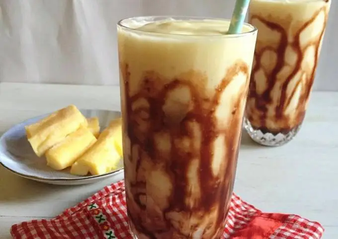 sajian minuman tapai singkong