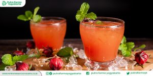 kiat-membuat-sirup-rosella