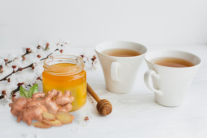Sajian teh jahe berempah