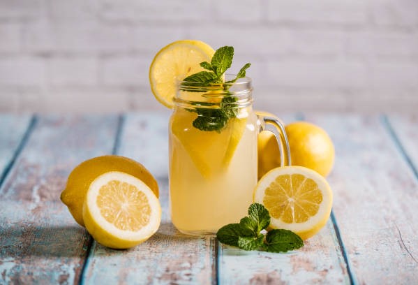 racikan jus detox alami