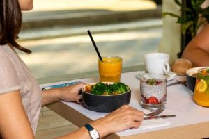 healthy-drink-for- glowing-skin