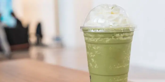 rekomendasi-minuman-segar-bubuk-matcha