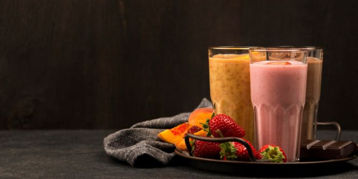 smoothie-minuman-tinggi-protein