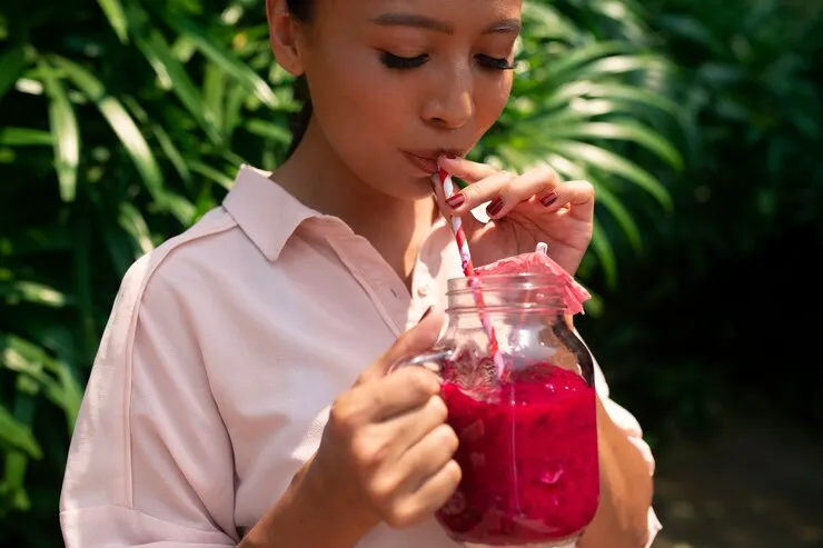 drinks for youthful skin