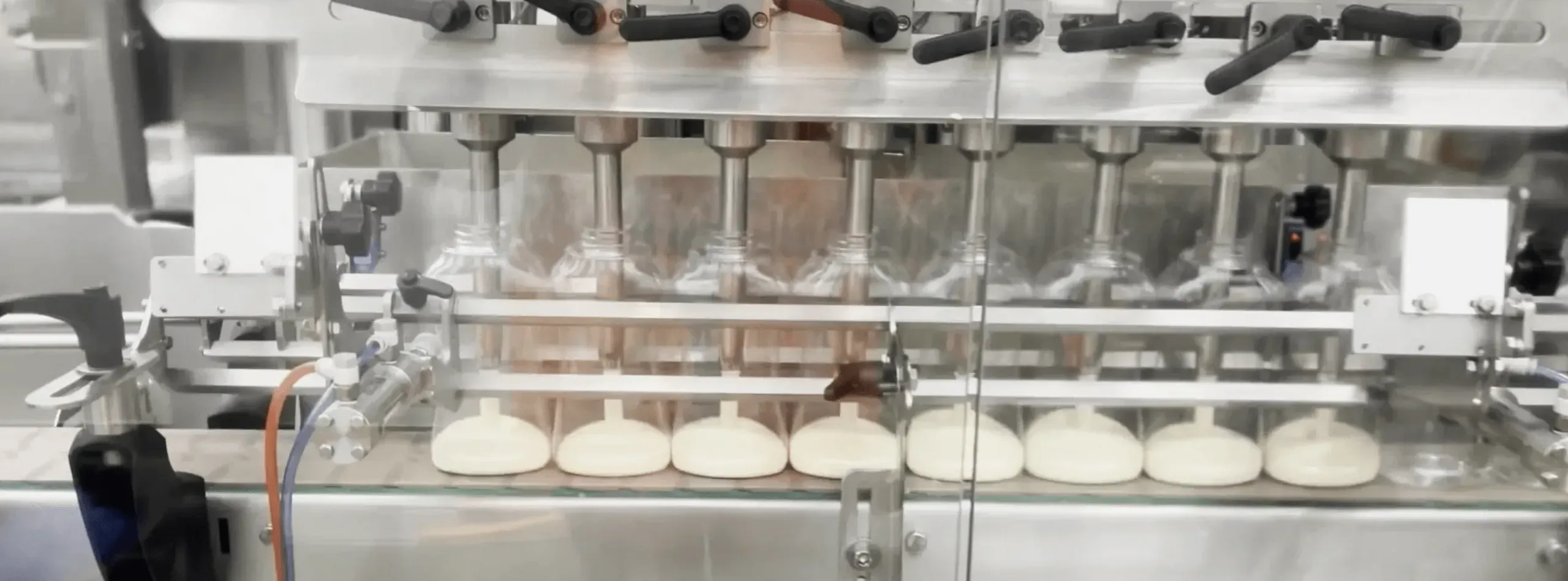 Pabrik Minuman Serbuk Strategi Produksi di Pabrik Minuman Serbuk Terpercaya